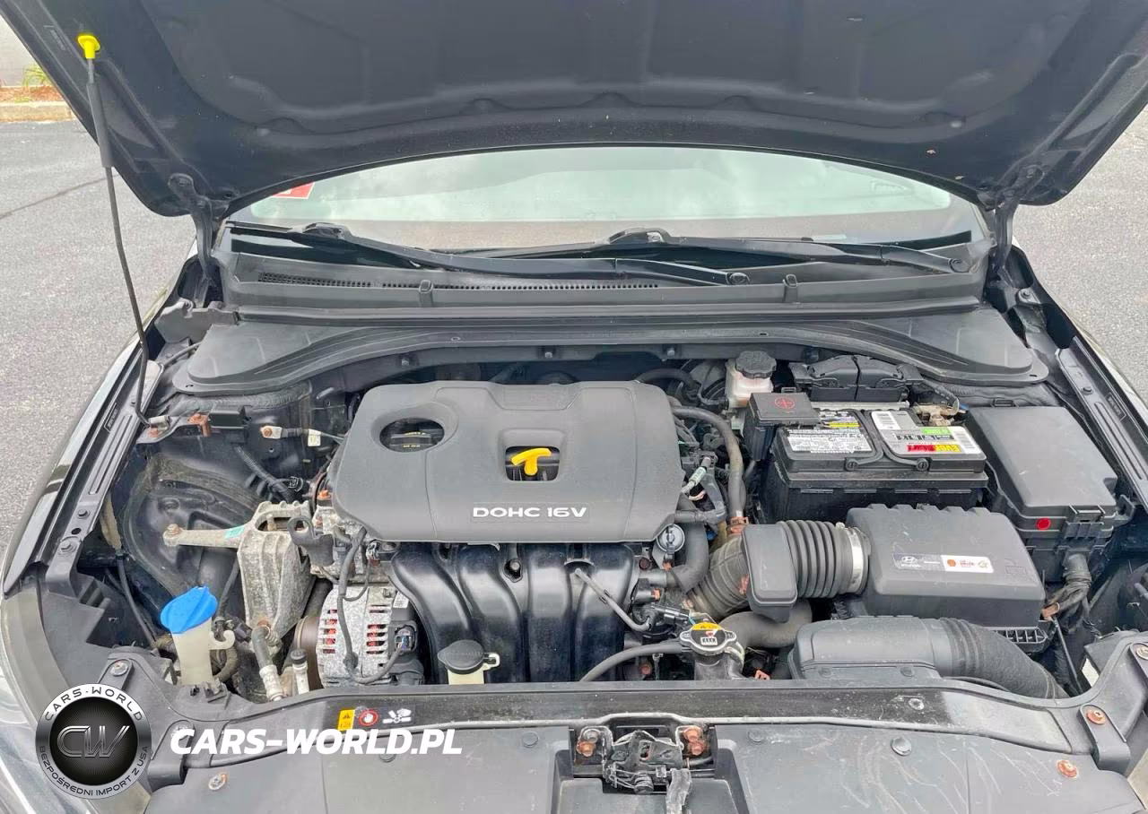 2017 Hyun Elantra Va VIN:5NPD84LF1HH194151 - 7