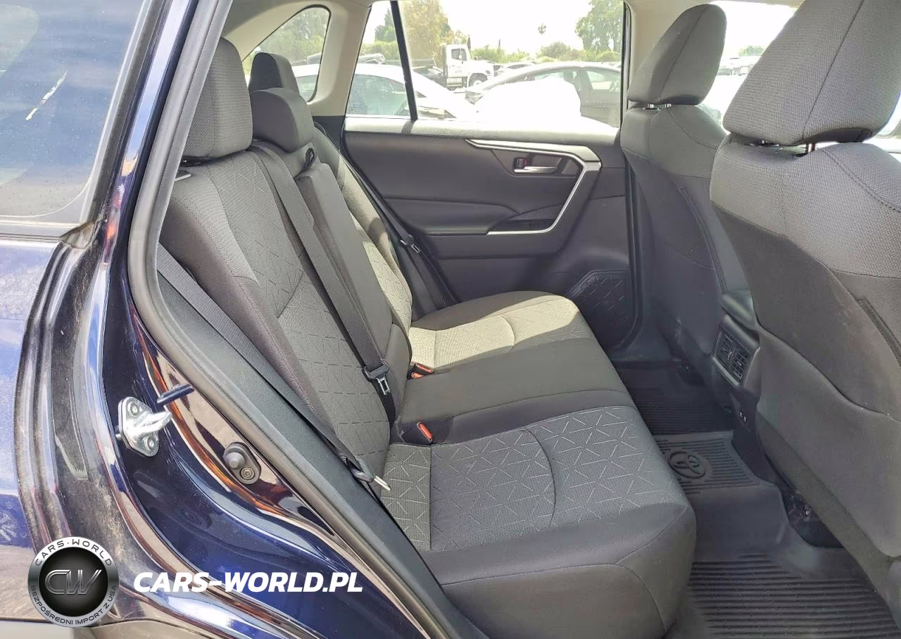 2021 Toyota Rav4 Xle VIN:2T3W1RFV4MW119735 - 11