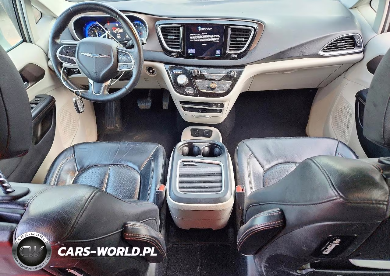 2017 Chrysler Pacifica Touring L Plus VIN:2C4RC1EGXHR622665 - 8