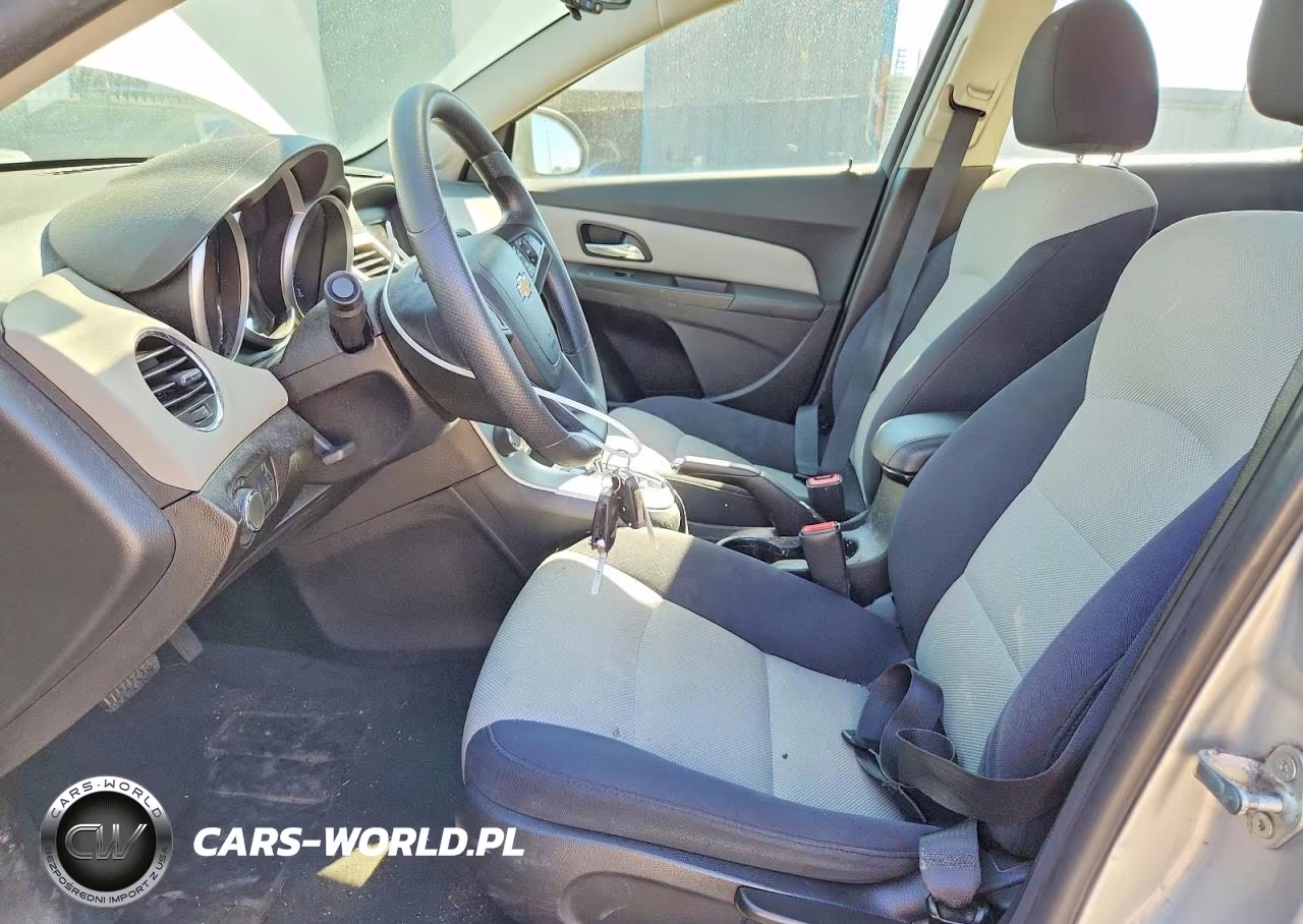 2014 Chevrolet Cruze Ls VIN:1G1PA5SH9E7374108 - 7