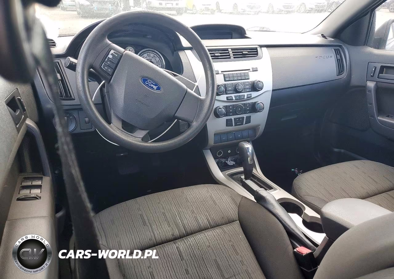 2010 Ford Focus Se VIN:1FAHP3FN8AW131183 - 8