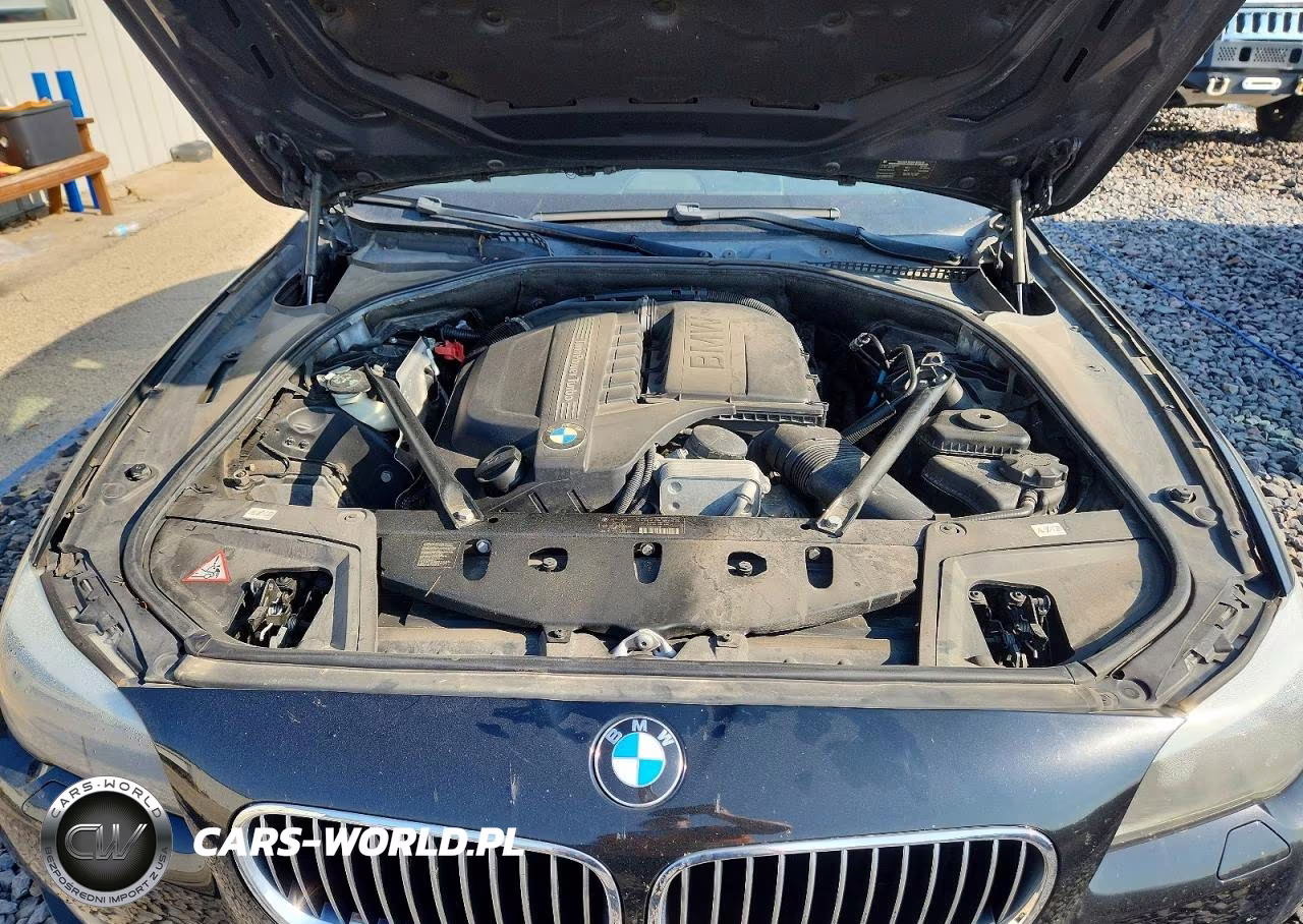 2012 BMW 535 Xi VIN:WBAFU7C54CDU58780 - 11