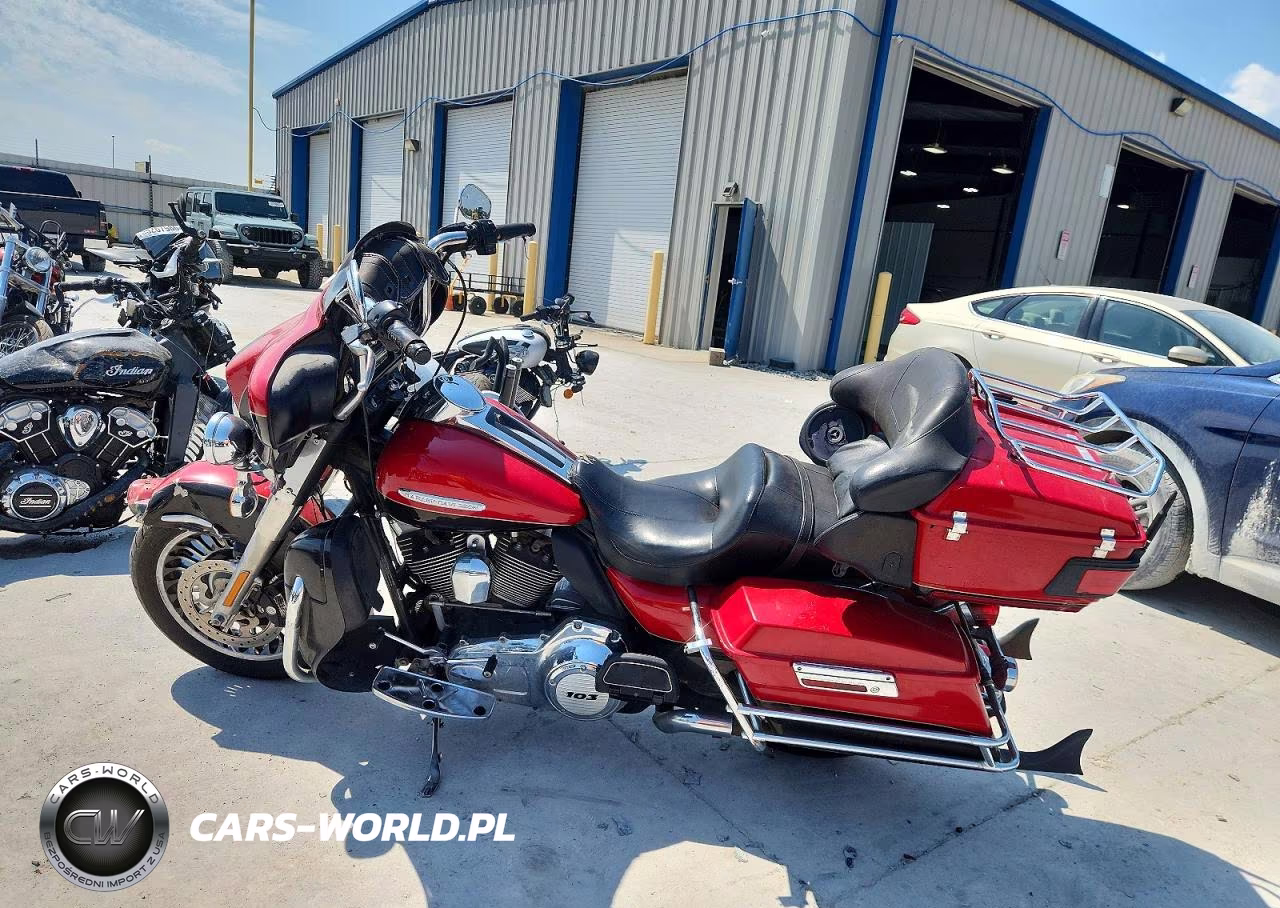 2011 Harley-Davidson Flhtk VIN:1HD1KEM18BB618560 - 3