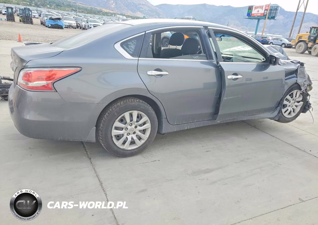 2015 Nissan Altima 2.5 S VIN:1N4AL3AP5FN317279 - 3