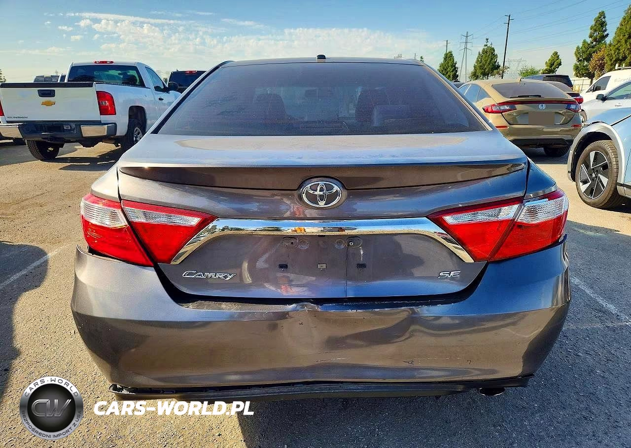 2016 Toyota Camry Se VIN:4T1BF1FK8GU242409 - 6