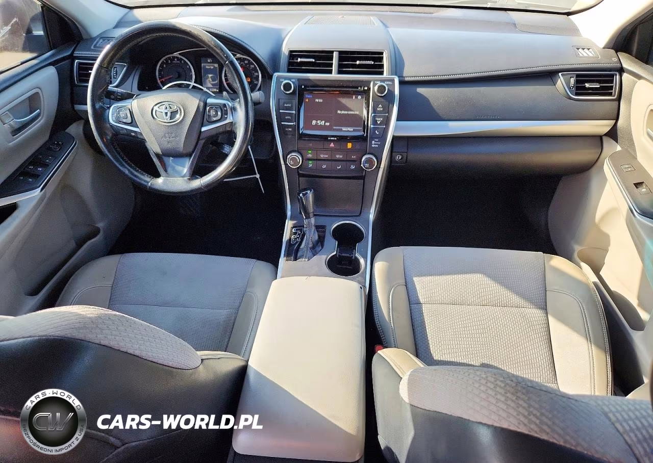 2016 Toyota Camry Se VIN:4T1BF1FK8GU242409 - 8