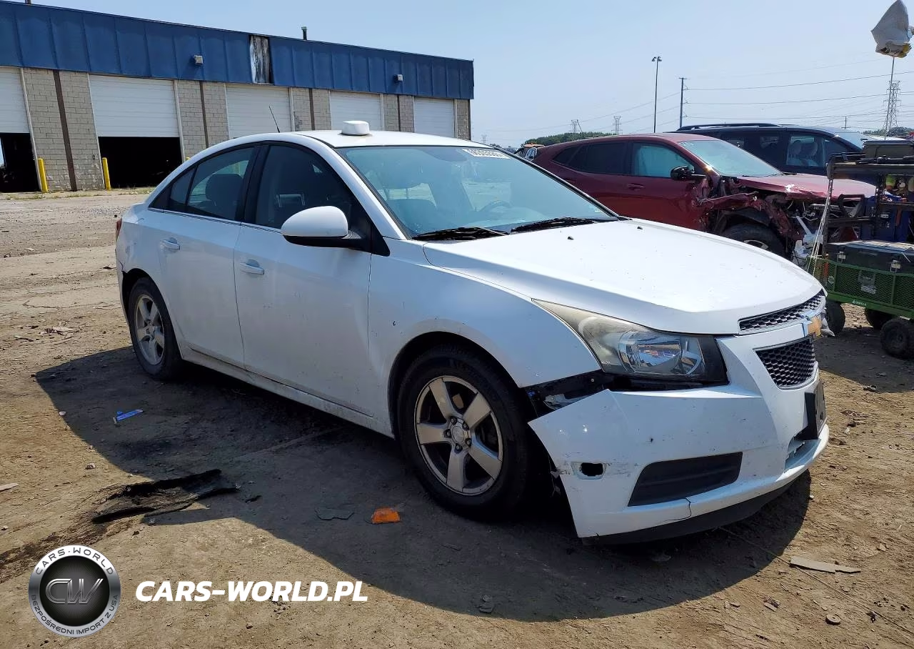 2014 Chevrolet Cruze Lt VIN:1G1PC5SB7E7140586 - 4