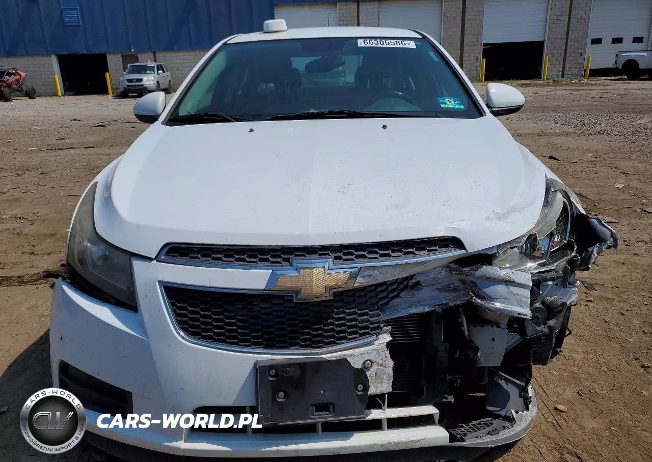 2014 Chevrolet Cruze Lt VIN:1G1PC5SB7E7140586 - 5