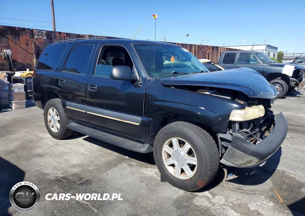 2004 Chevrolet Tahoe C1500 VIN:1GNEC13V84R157942 - 4