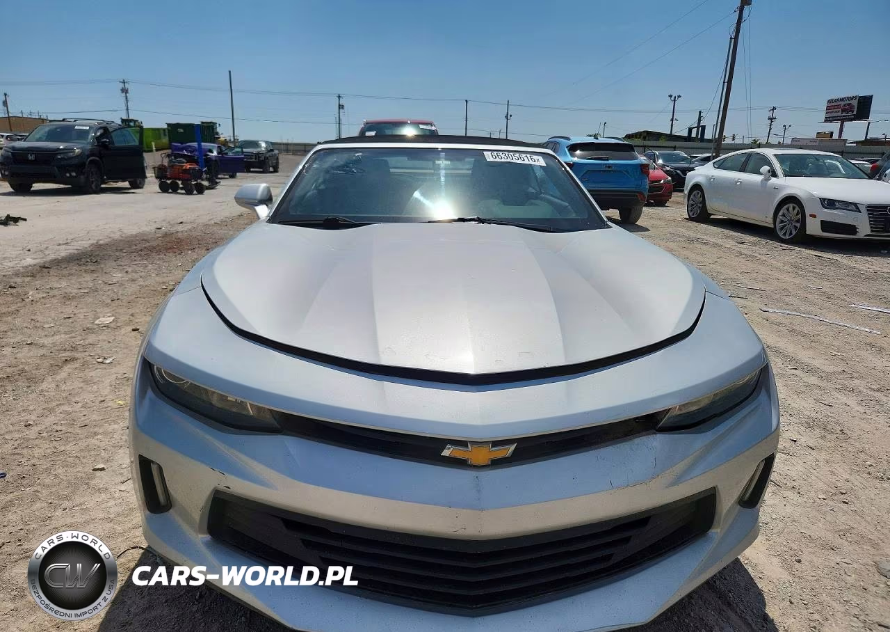 2018 Chevrolet Camaro Lt VIN:1G1FB3DX2J0147184 - 5
