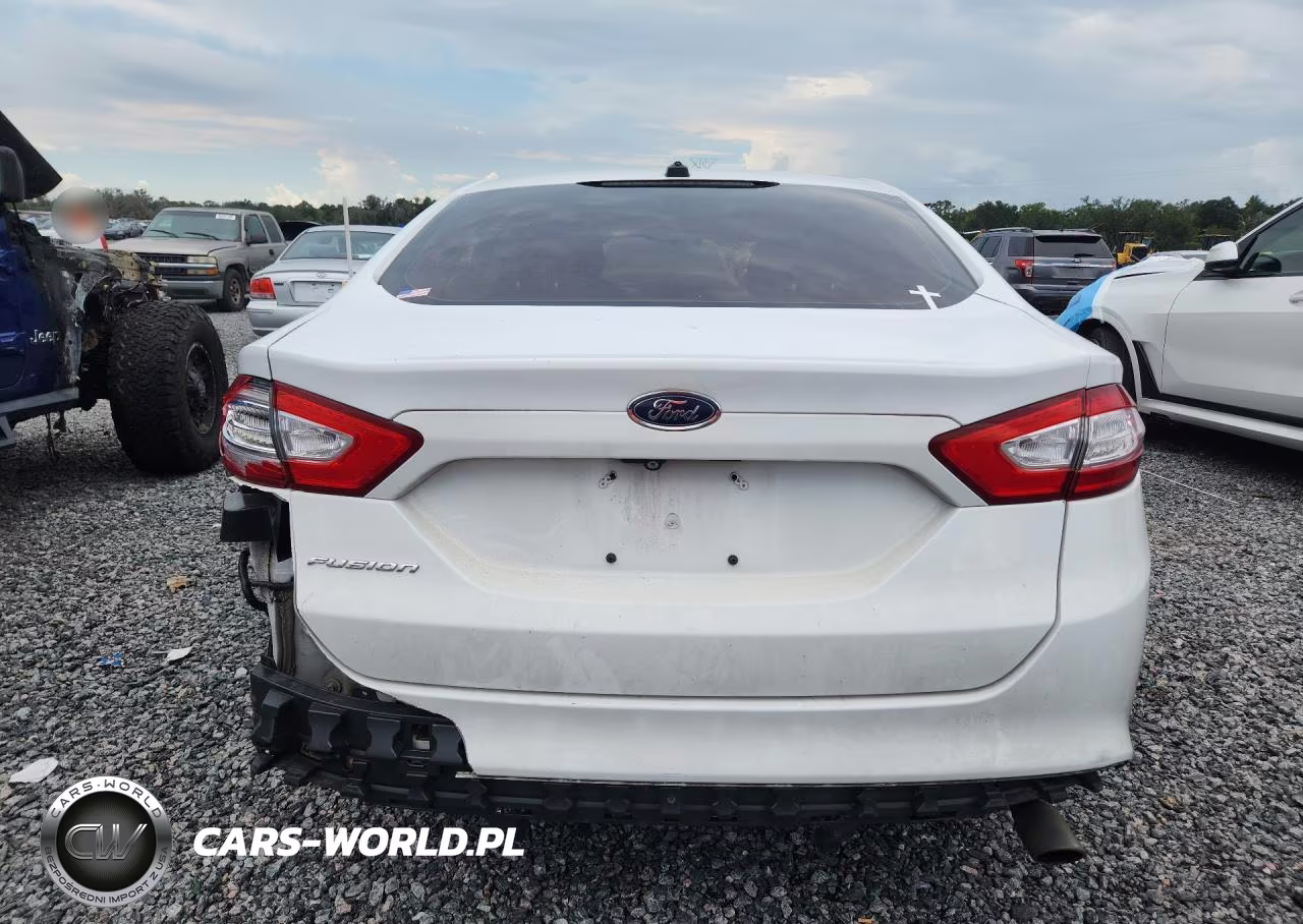 2015 Ford Fusion S VIN:3FA6P0G7XFR217739 - 6