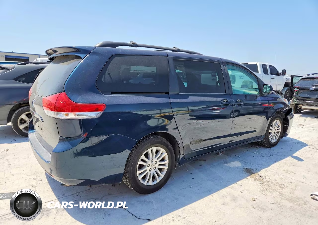 2011 Toyota Sienna Xle 8-Passenger VIN:5TDYK3DC0BS154162 - 3