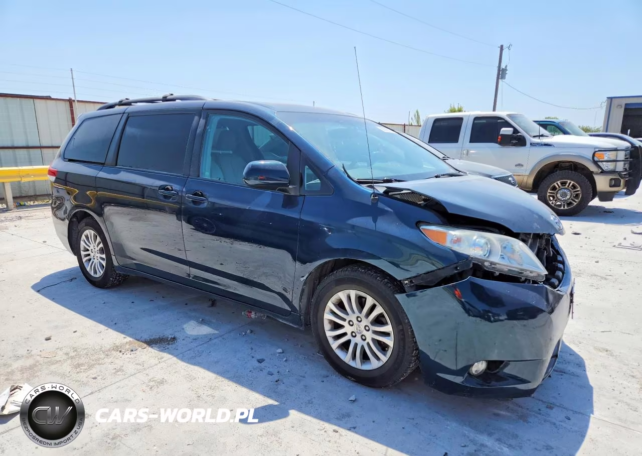 2011 Toyota Sienna Xle 8-Passenger VIN:5TDYK3DC0BS154162 - 4
