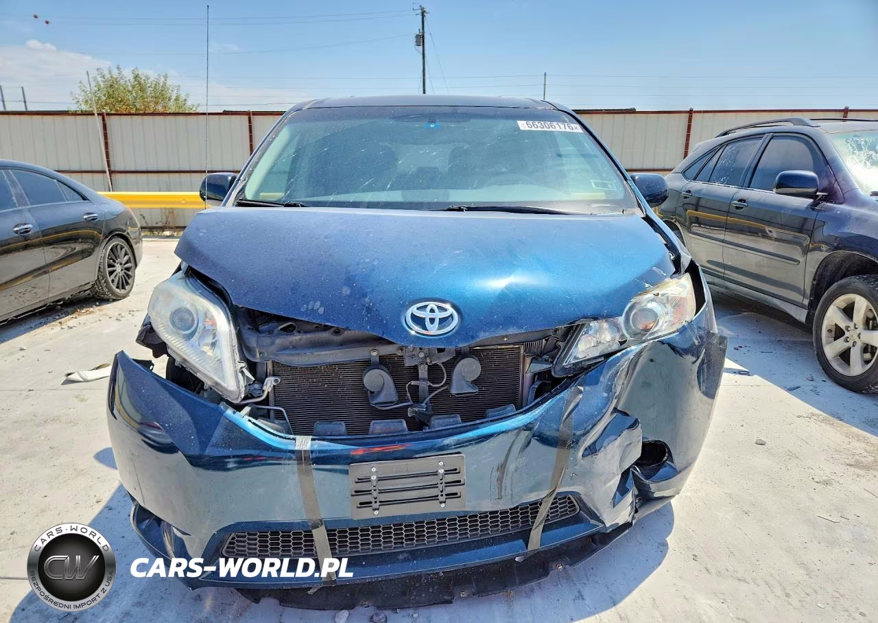 2011 Toyota Sienna Xle 8-Passenger VIN:5TDYK3DC0BS154162 - 5