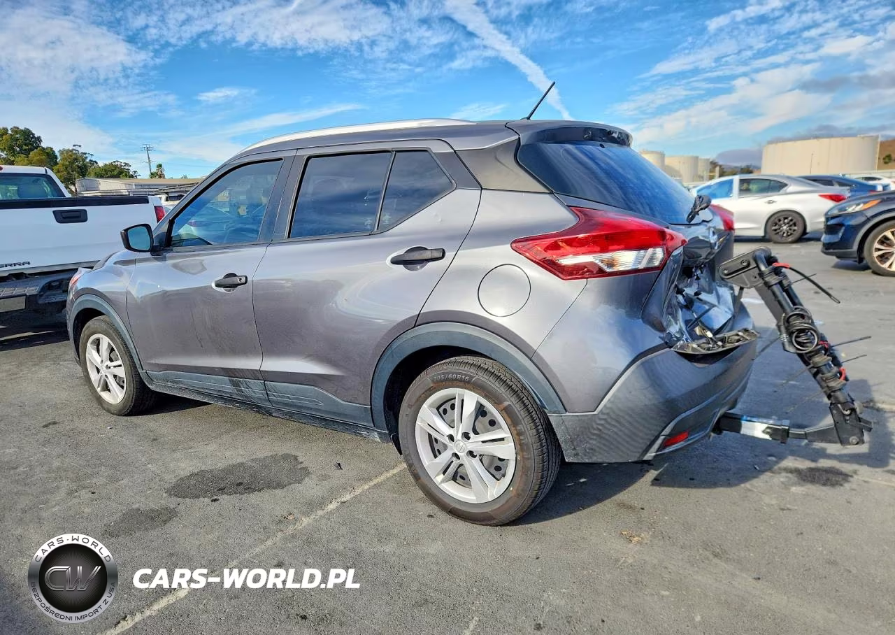 2019 Nissan Kicks S VIN:3N1CP5CU5KL564983 - 2
