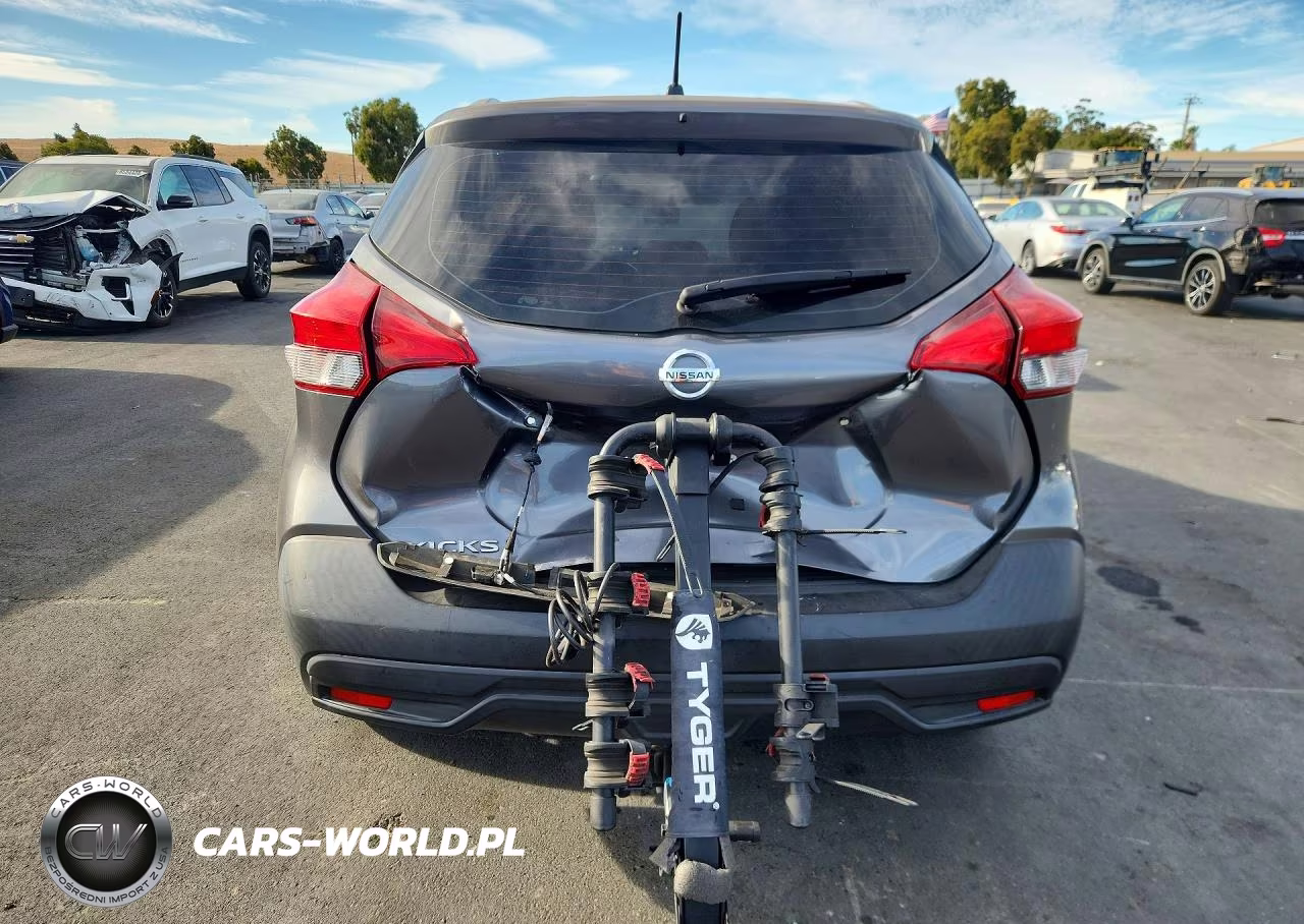 2019 Nissan Kicks S VIN:3N1CP5CU5KL564983 - 6