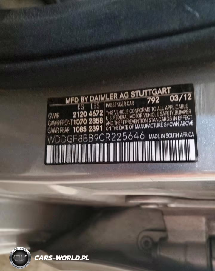 2012 Mercedes-Benz C 300 4Matic VIN:WDDGF8BB9CR225646 - 12