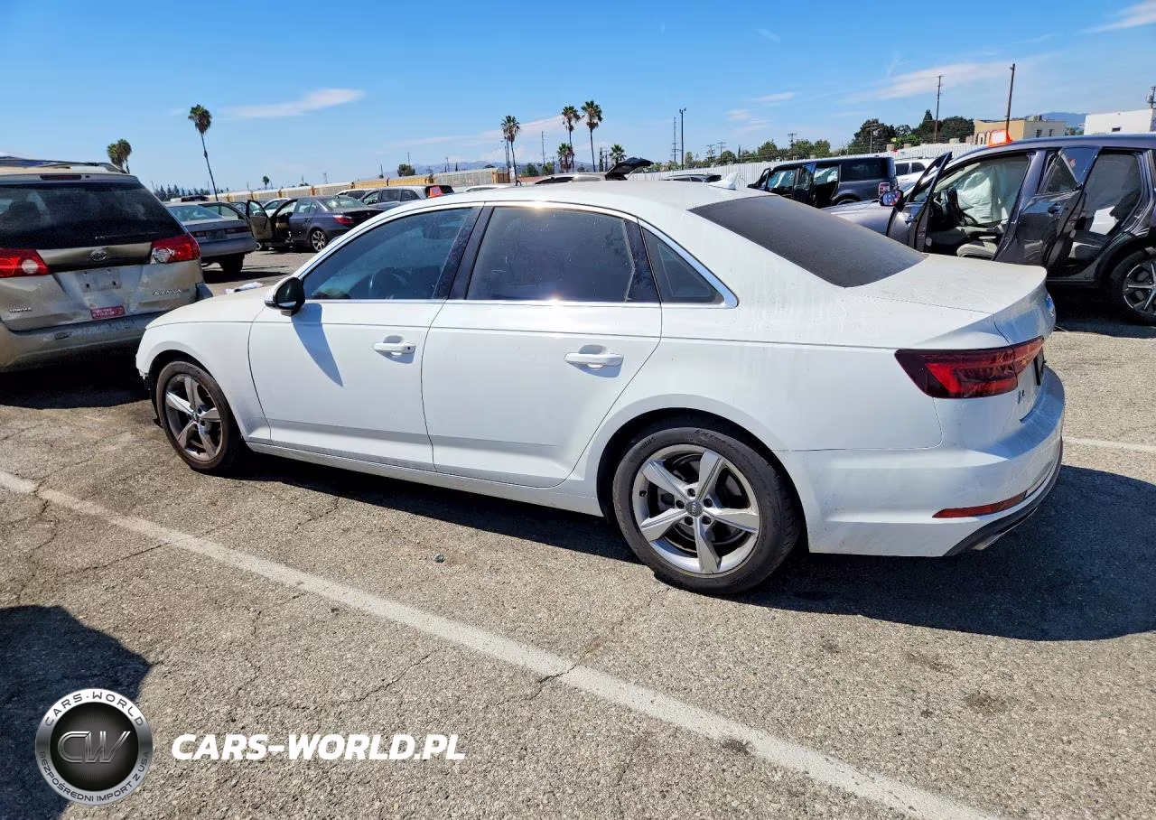 2019 Audi A4 Premium VIN:WAUGMAF40KN011747 - 2