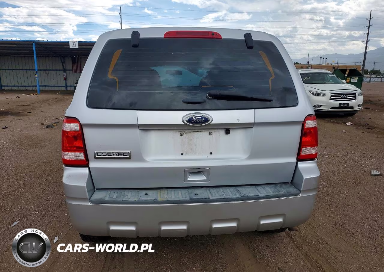 2011 Ford Escape Xls VIN:1FMCU9C77BKB24686 - 6