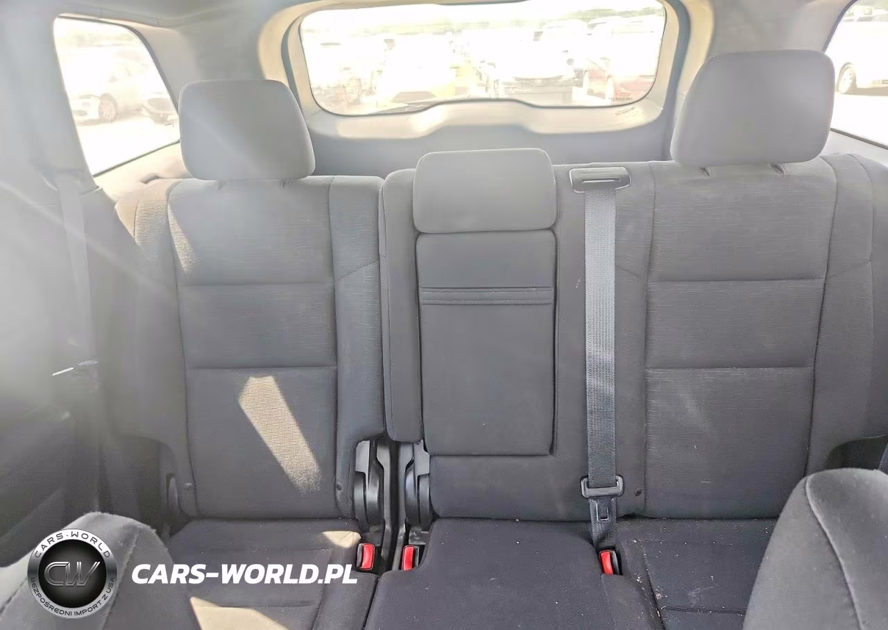 2015 Jeep Grand Cherokee Laredo VIN:1C4RJFAG8FC213577 - 10