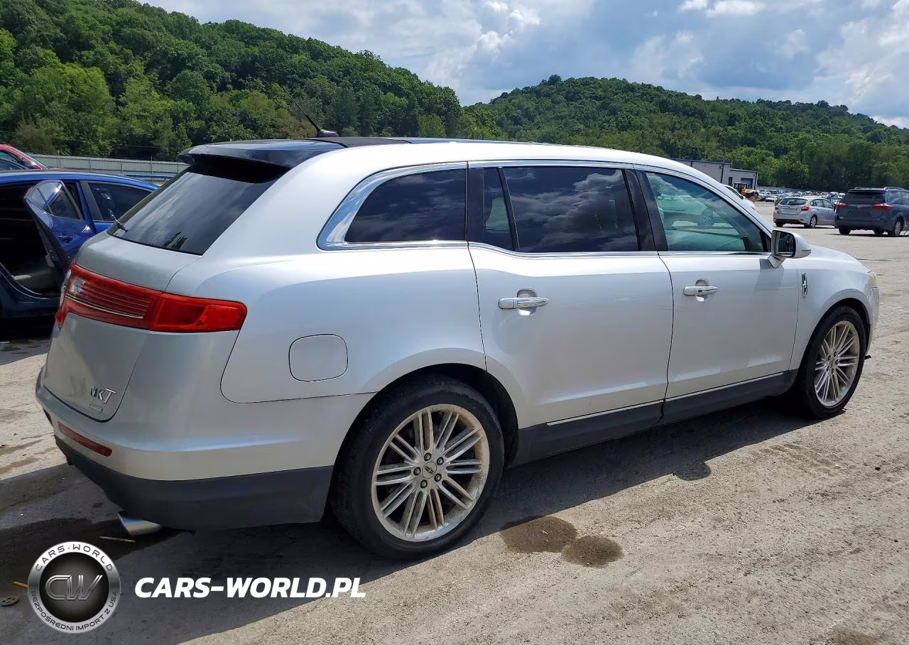 2013 Lincoln Mkt VIN:2LMHJ5AT8DBL50082 - 3