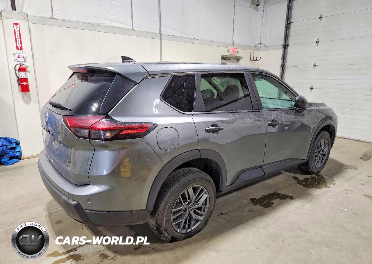 2024 Nissan Rogue S VIN:5N1BT3AB5RC693852 - 3