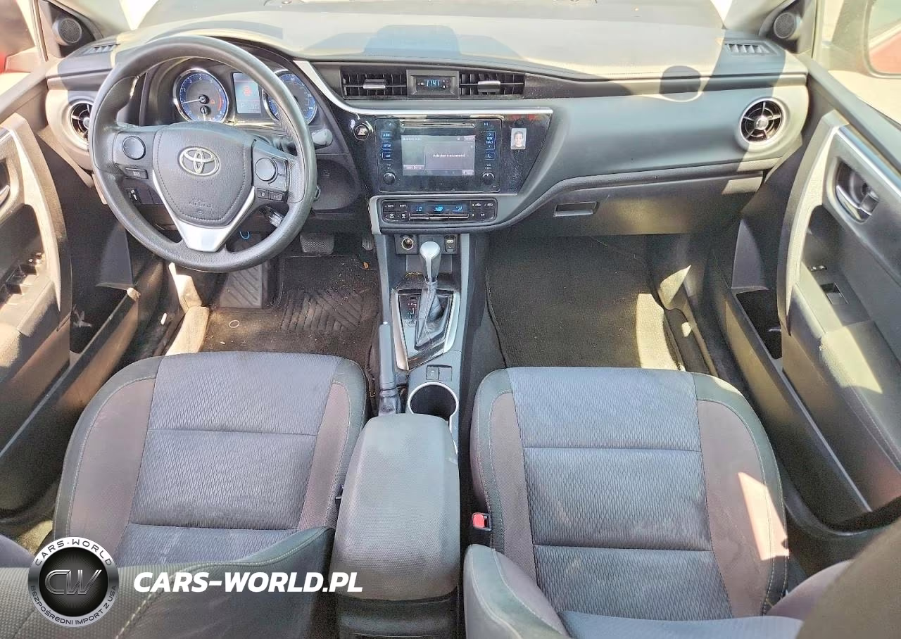 2018 Toyota Corolla Le VIN:2T1BURHE4JC069525 - 8