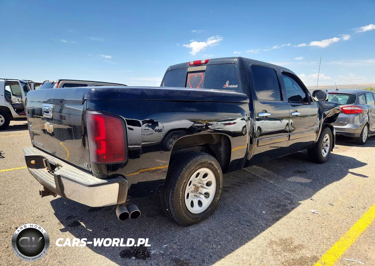 2008 Chevrolet Silverado C1500 VIN:2GCEC13J281224393 - 3