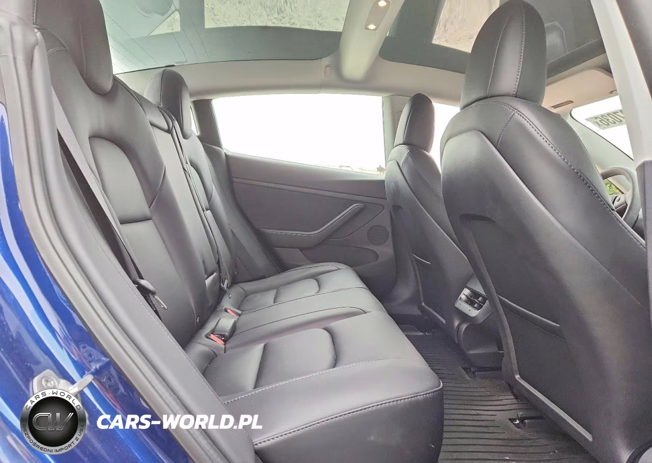 2022 Tesla Model 3 VIN:5YJ3E1EB8NF107823 - 10