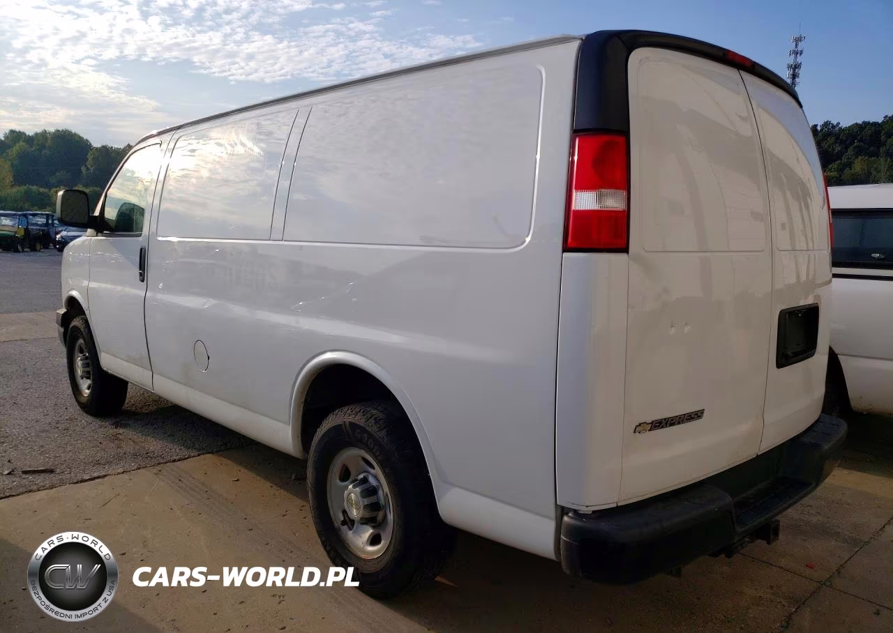 2021 Chevrolet Express G2500 VIN:1GCWGAF74M1163783 - 2