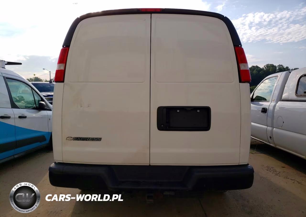 2021 Chevrolet Express G2500 VIN:1GCWGAF74M1163783 - 6