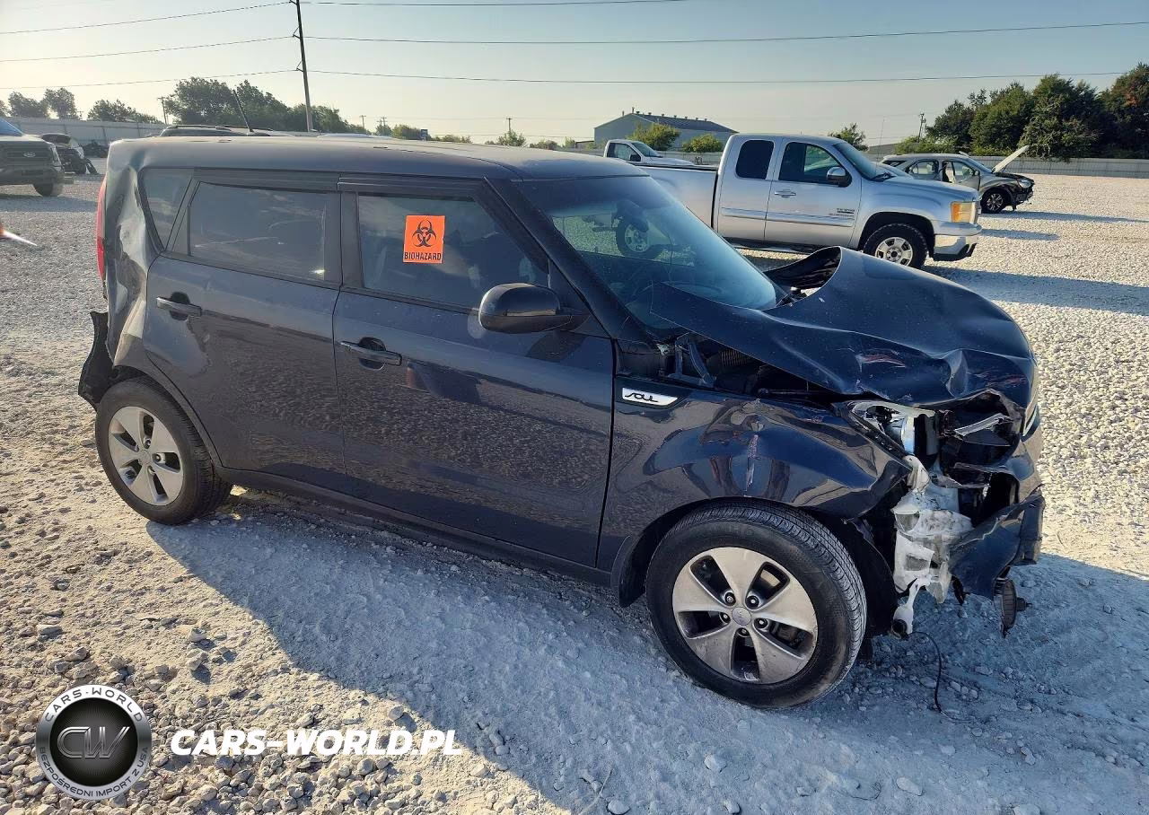 2015 Kia Soul + VIN:KNDJP3A54F7134635 - 4