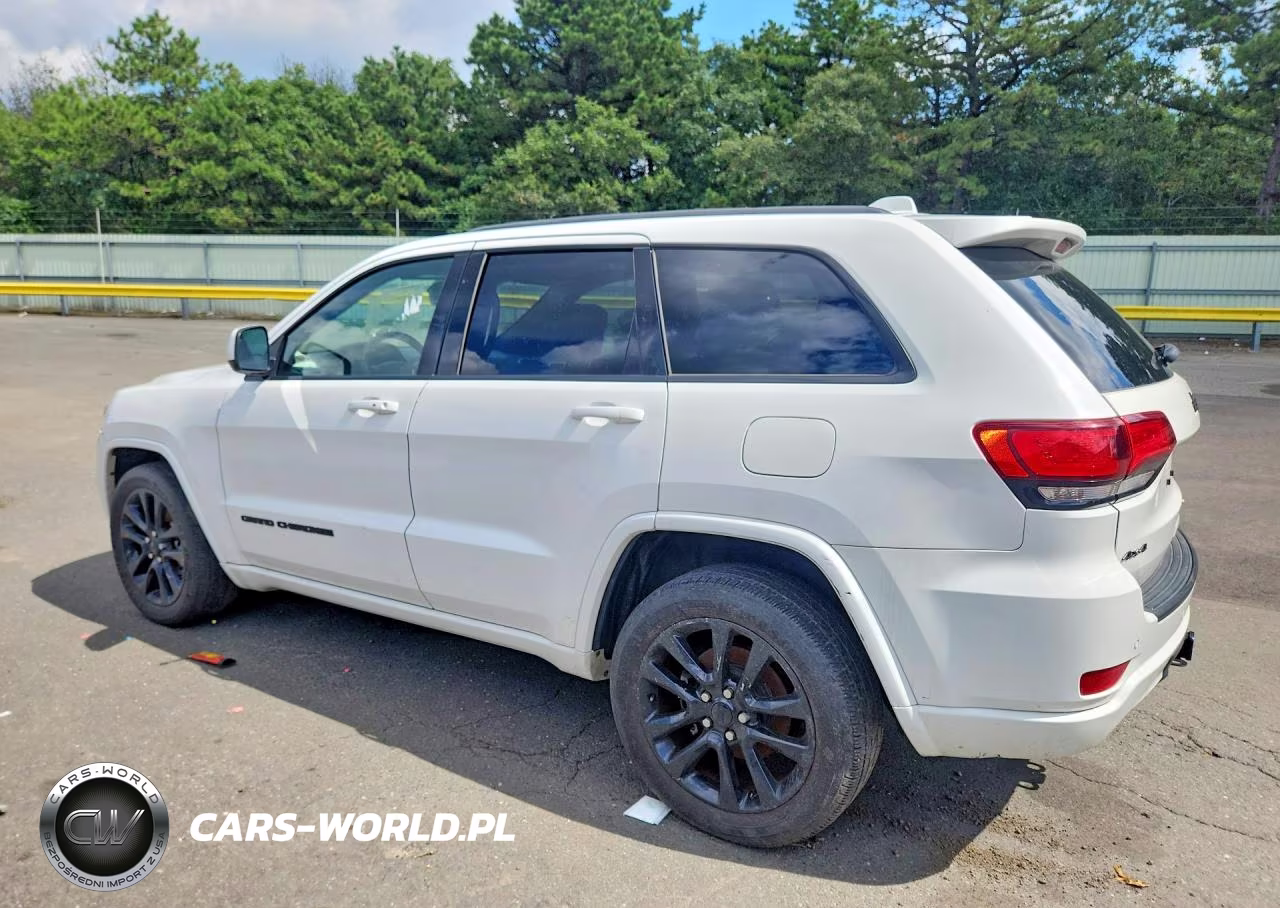 2019 Jeep Grand Cherokee Laredo VIN:1C4RJFAG5KC778492 - 2