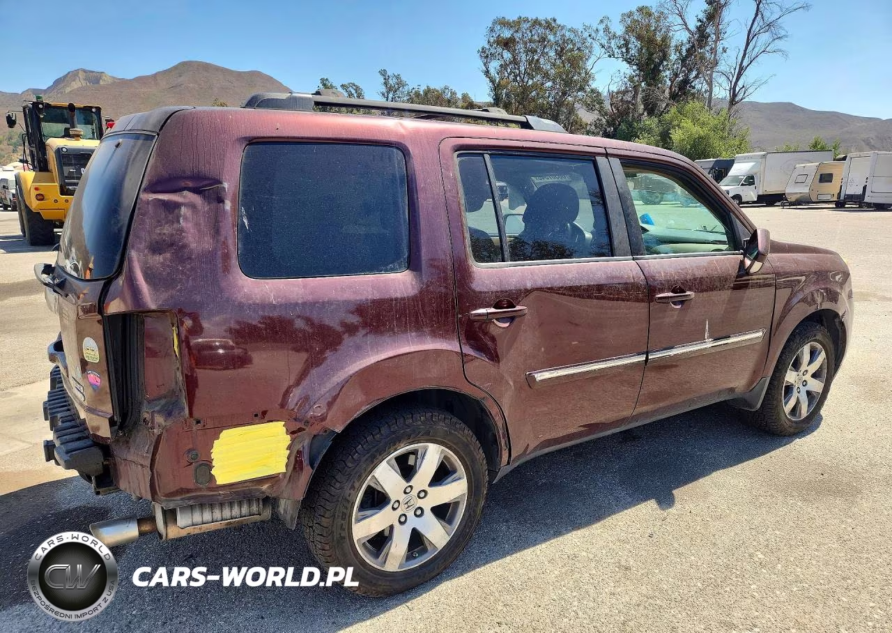 2014 Honda Pilot Touring VIN:5FNYF4H94EB002631 - 3