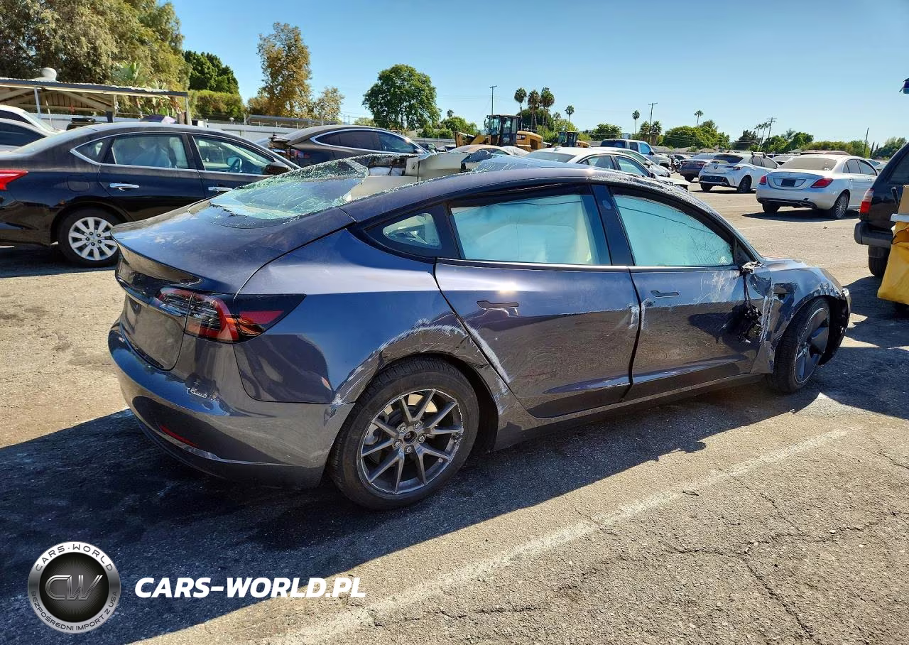 2023 Tesla Model 3 VIN:5YJ3E1EA0PF715362 - 3