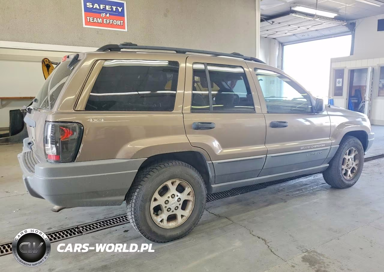 2001 Jeep Grand Cherokee Laredo VIN:1J4GW48S21C618571 - 3