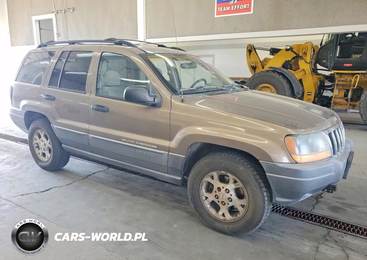 2001 Jeep Grand Cherokee Laredo VIN:1J4GW48S21C618571 - 4