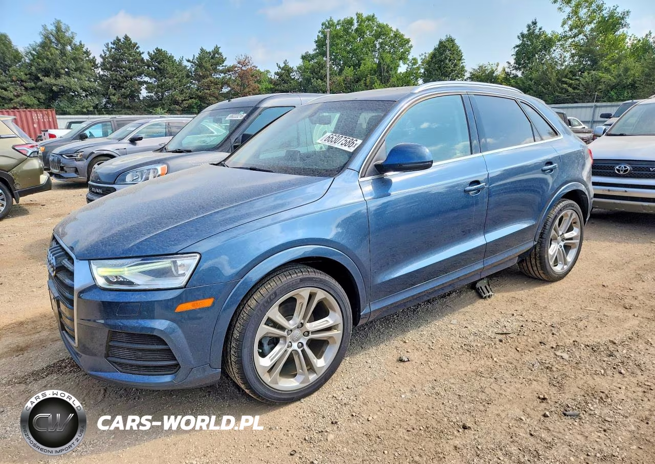 2016 Audi Q3 Premium Plus VIN:WA1EFCFS5GR010697 - 1