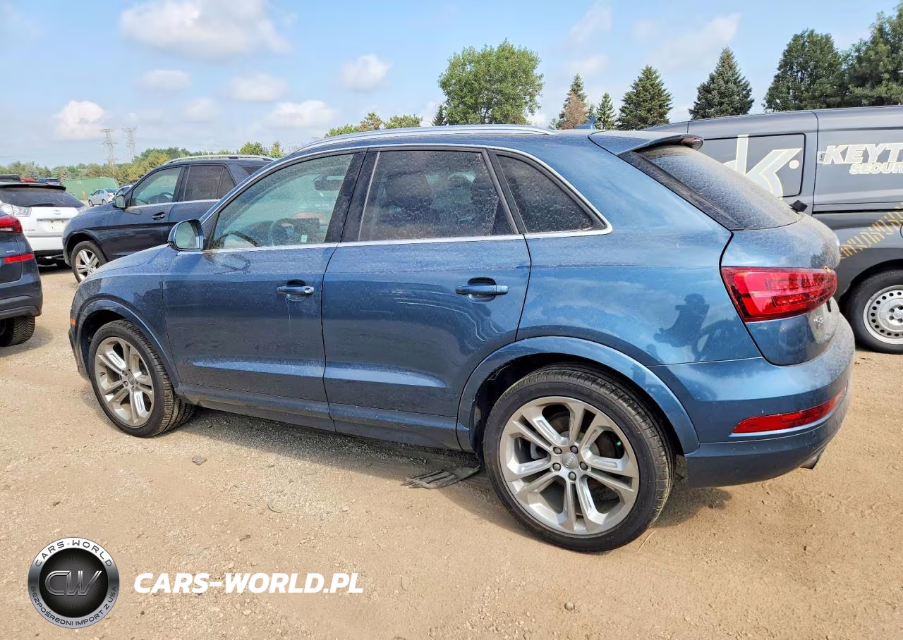 2016 Audi Q3 Premium Plus VIN:WA1EFCFS5GR010697 - 2