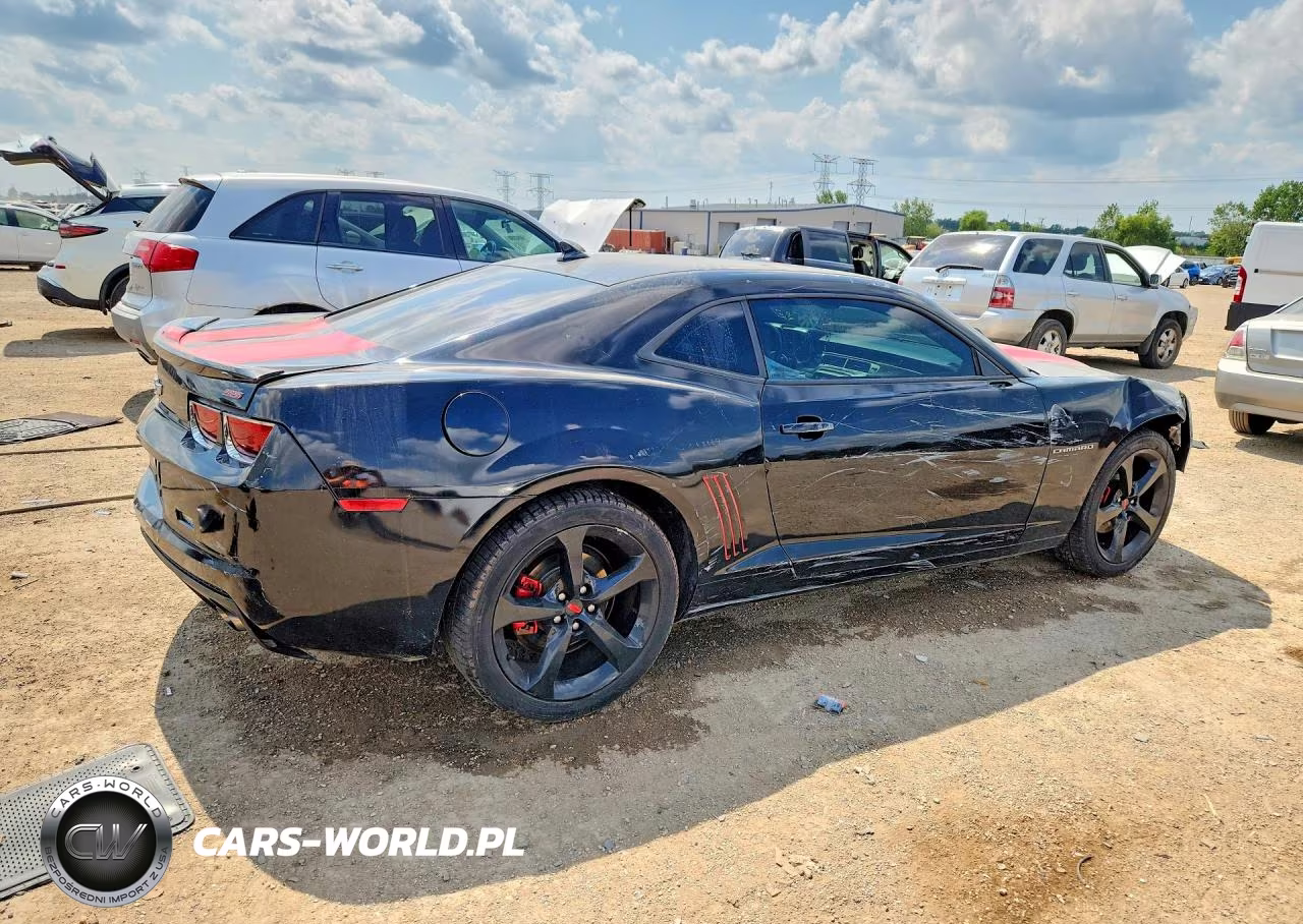 2013 Chevrolet Camaro Lt VIN:2G1FB1E33D9129304 - 3