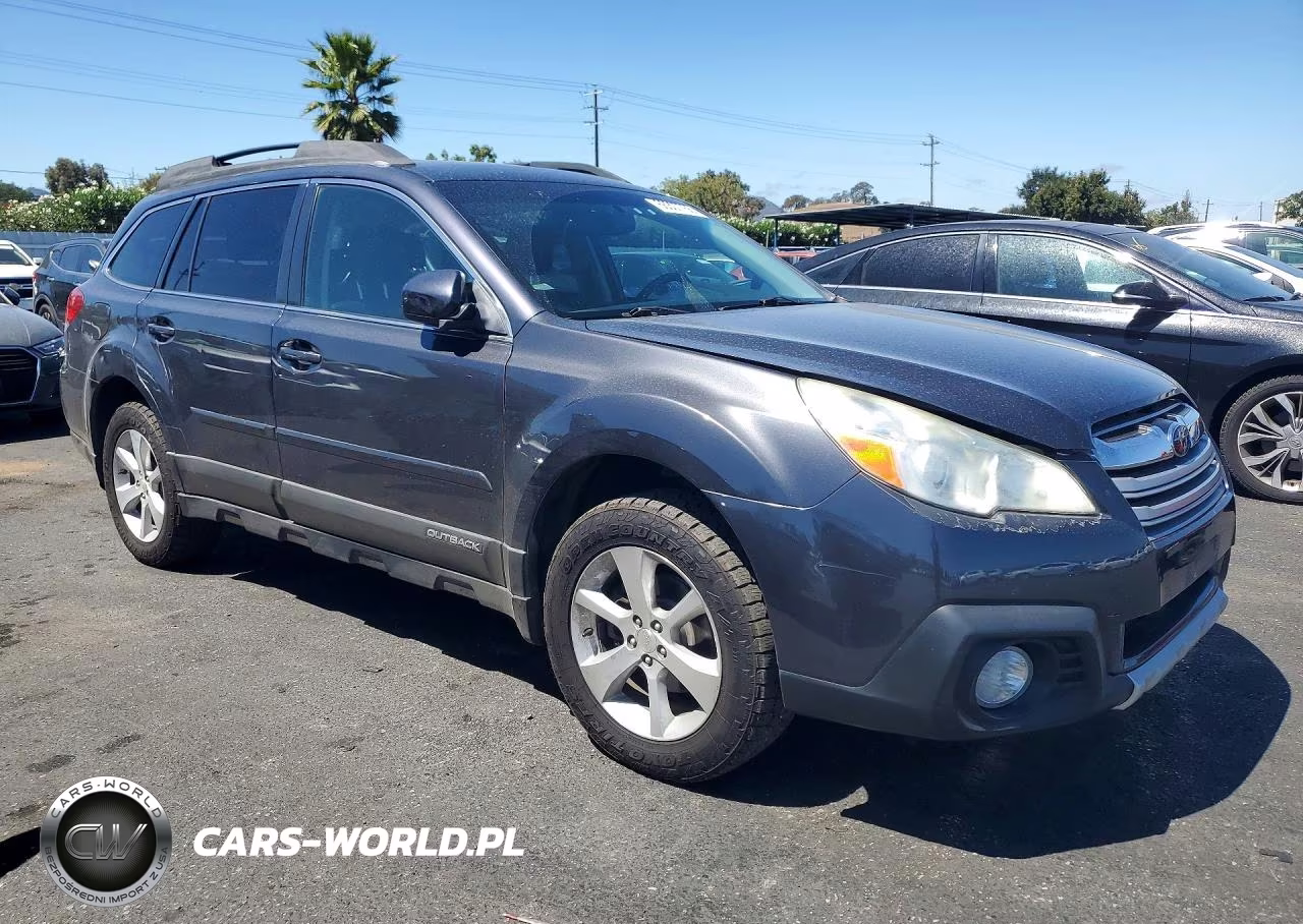2013 Subaru Outback 2.5I Limited VIN:4S4BRBLC1D3225740 - 4
