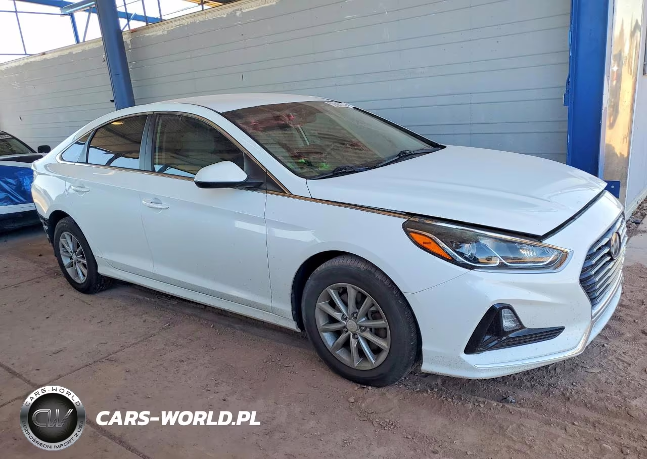 2018 Hyundai Sonata Se VIN:5NPE24AF5JH719811 - 4