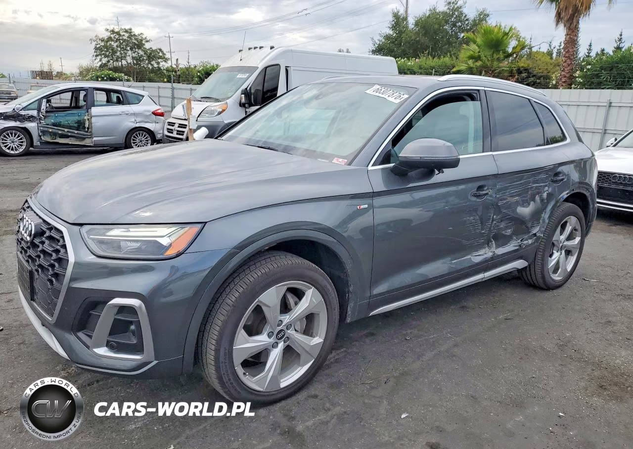 2022 Audi Q5 Premium Plus 45 – zdjęcie 1 z 13