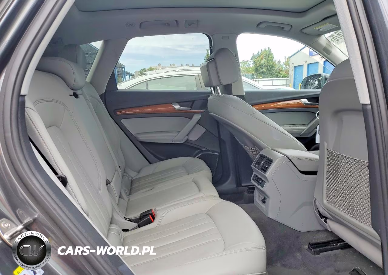 2022 Audi Q5 Premium Plus 45 VIN:WA1EAAFY9N2005581 - 11