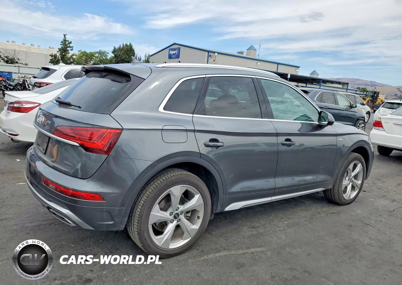 2022 Audi Q5 Premium Plus 45 VIN:WA1EAAFY9N2005581 - 3