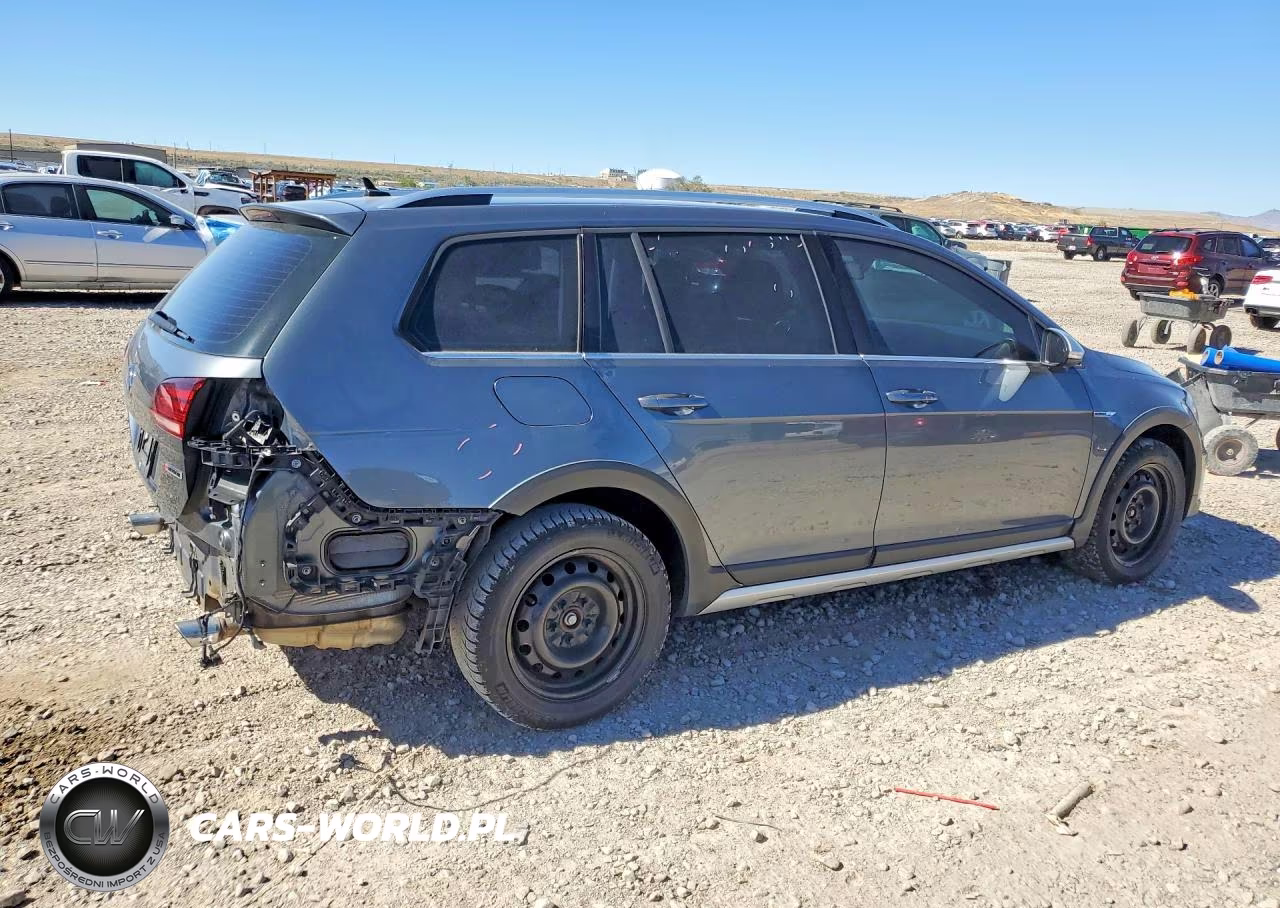 2019 Volkswagen Golf Alltrack S VIN:3VWM17AU5KM520460 - 3