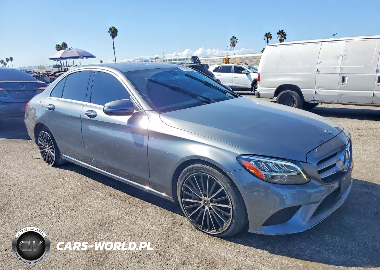 2019 Mercedes-Benz C 300 VIN:55SWF8DB9KU318852 - 4