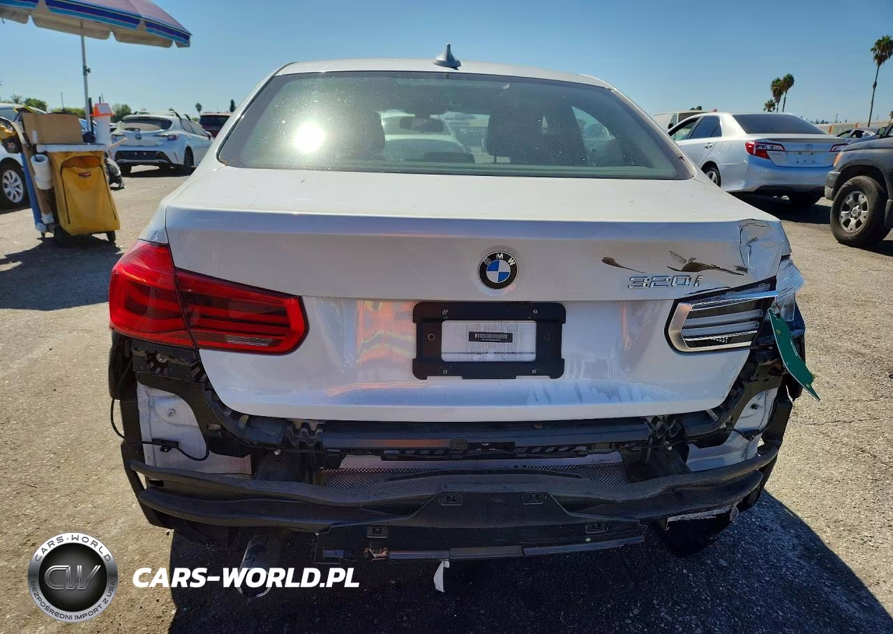 2018 BMW 320 I VIN:WBA8A9C54JAH13653 - 6