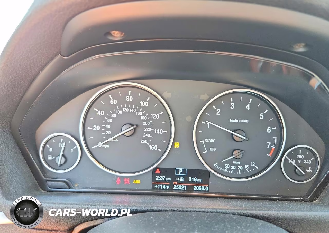 2018 BMW 320 I VIN:WBA8A9C54JAH13653 - 9