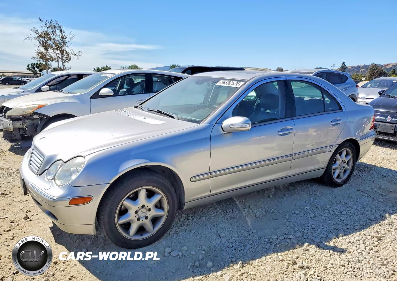 2004 Mercedes-Benz C 320